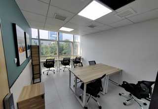 销售插头厂家直供